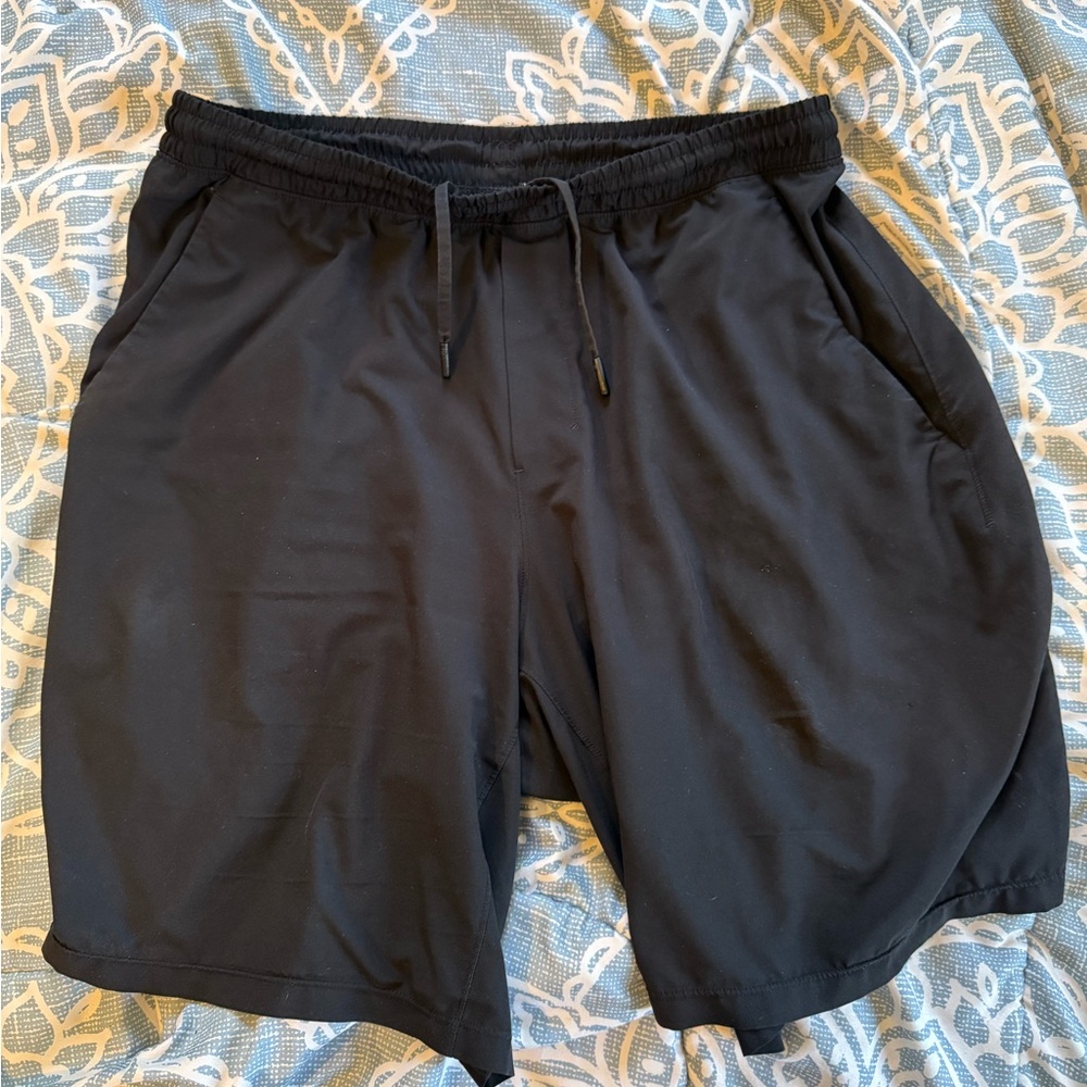 Lululemon Black 9” Pace Breaker Linerless Large